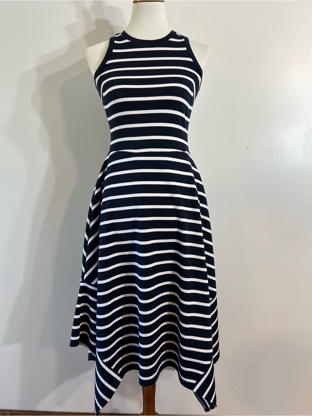 Banana Republic Navy White Striped Handkerchief Hem Dress Sz 0 Fit & Flare Midi